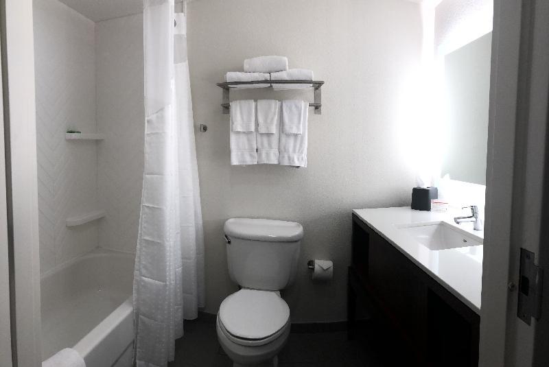Holiday Inn Statesboro-University Area By Ihg Εξωτερικό φωτογραφία